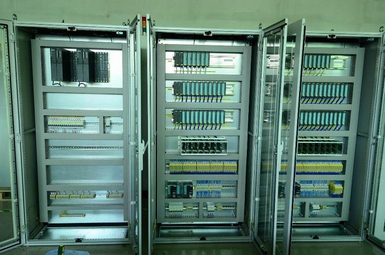 低壓配電柜與配電箱廠家